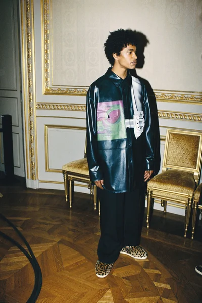 Look 9